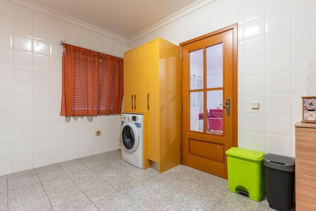 Pereira'S Apartment- Free Garage Aveiro Exteriör bild